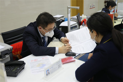 LOL赛事的"押注镇江新区：金融活水滋养民营经济 厚植产业发展优渥土壤(图2)